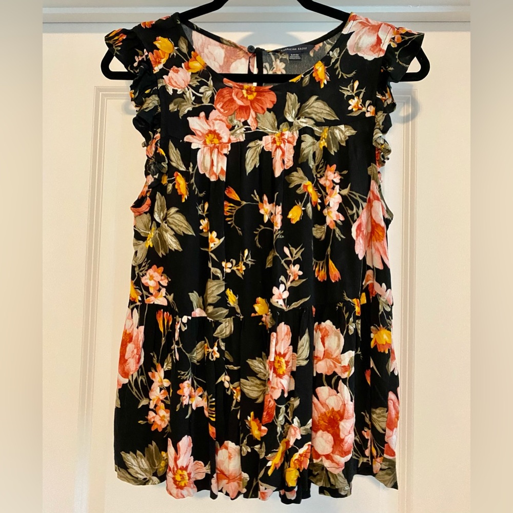 American Eagle peplum tank  size small